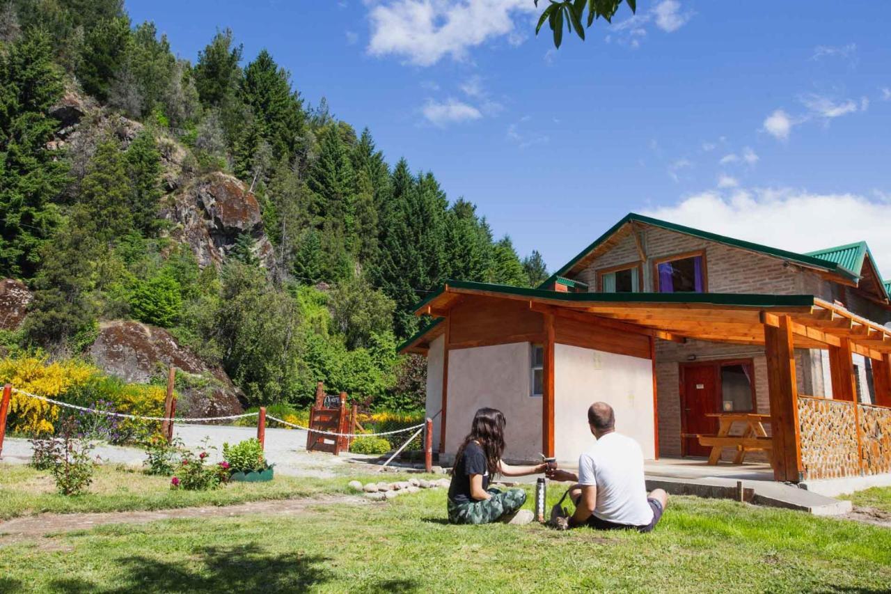 Huellas Hostel Lago Puelo Luaran gambar